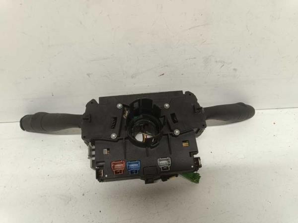 COMMODO CITROEN / PEUGEOT - Vue 3